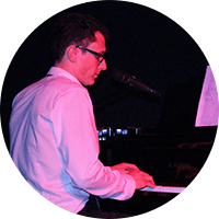 Klavierlehrer Julian Braun